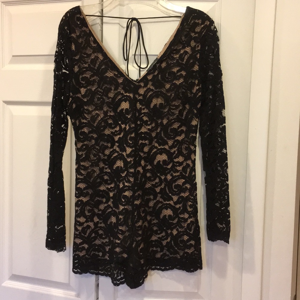 ASTR lace romper Size S